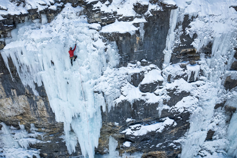 Ice Climbing Ecrins is Europe's oldest, most attended and iconic ice climbing event. We went to experience it up close to understand how the organization copes with the increasingly warm winters.
