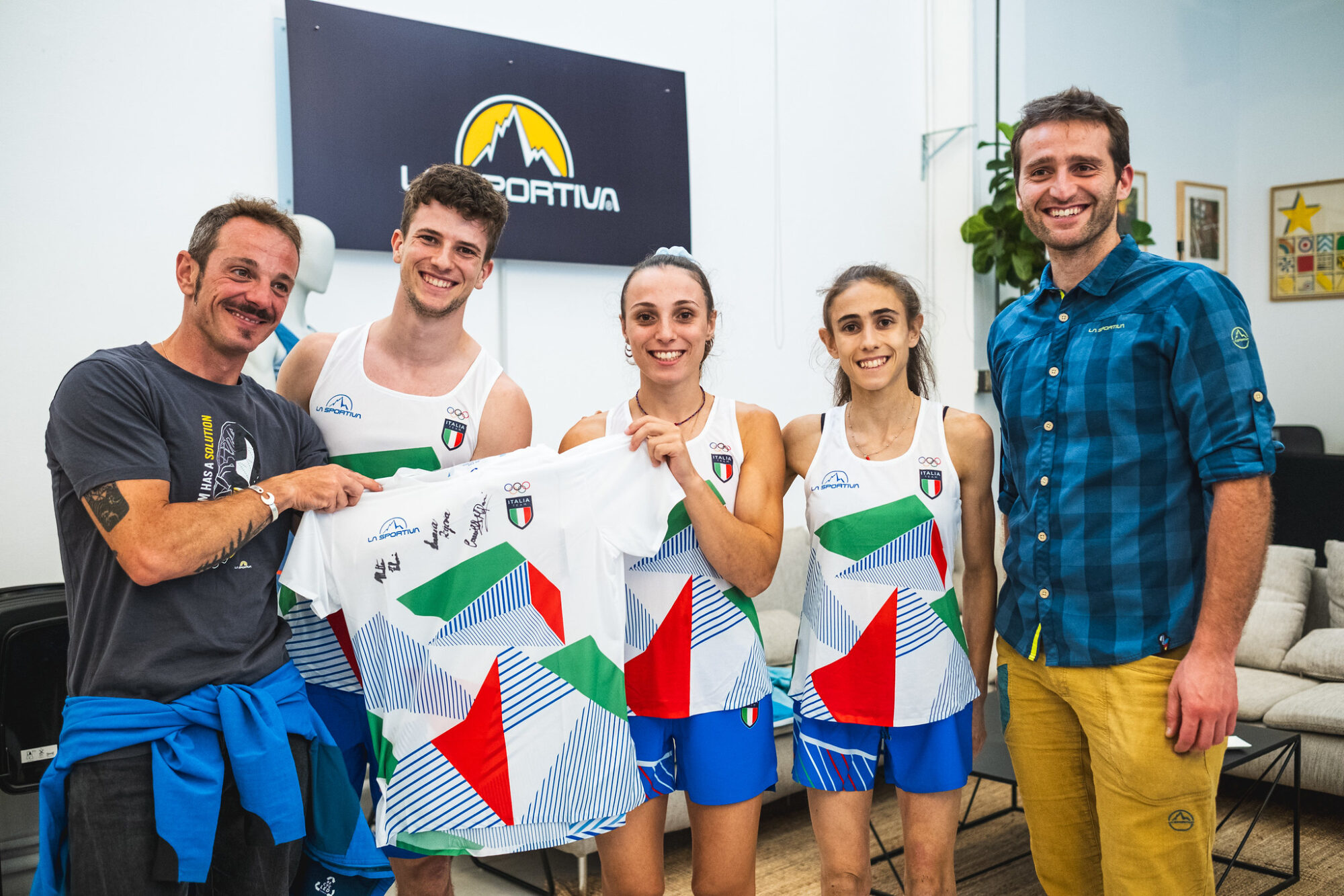 After debuting at the Tokyo 2021 Olympic Games, climbing is back in the spotlight in Paris 2024 with an exceptional Italian team: Matteo Zurloni and Beatrice Colli for the Speed specialty and Camilla Moroni and Laura Rogora for the Boulder&Lead combined. Let's see together what their expectations are and some small trivia in an exclusive interview with three of the four Olympians.